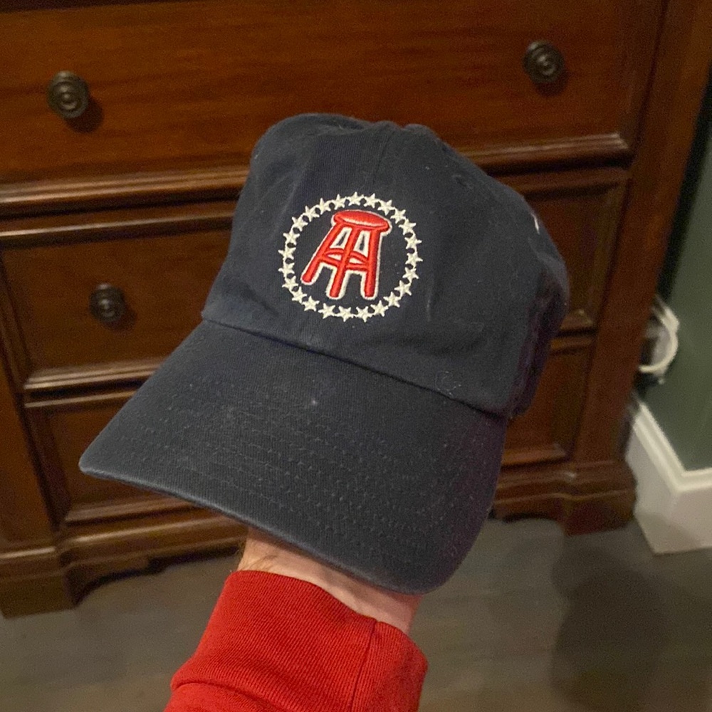 Barstool Hat